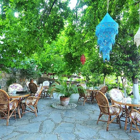 Inn Erdem Mansion